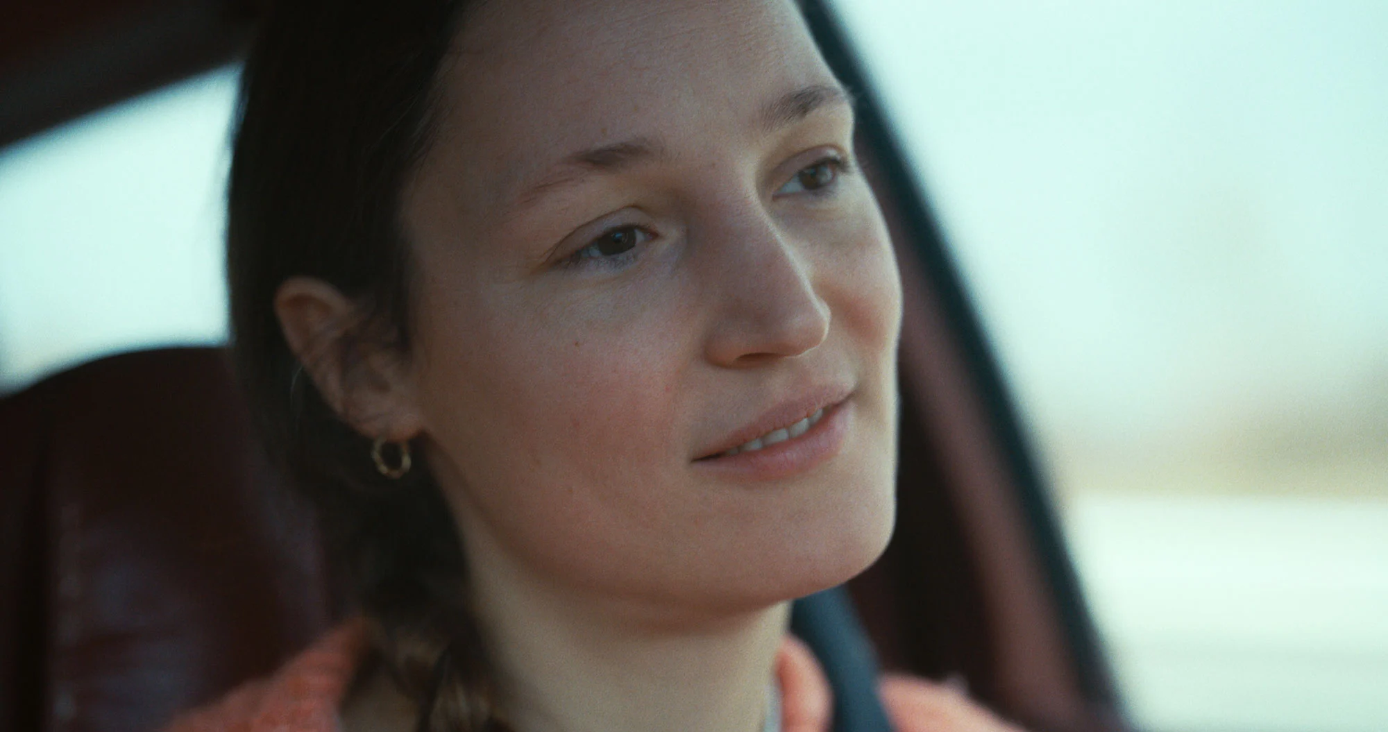 Review: ‘Hold Me Tight’Vicky Krieps Is A Powerhouse In Mathieu Amalric's Mesmerizing Motherhood Drama