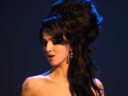 Marisa Abela as Amy Winehouse in BACK TO BLACK
