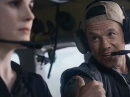 Mark Wahlberg and Michelle Dockery in FLIGHT RISK