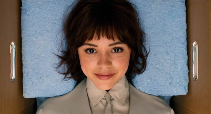 ‘Klara And The Sun' Trailer: Jenna Ortega Is A Family's Robot Friend In Taika Waititi's Anticipated Adapation